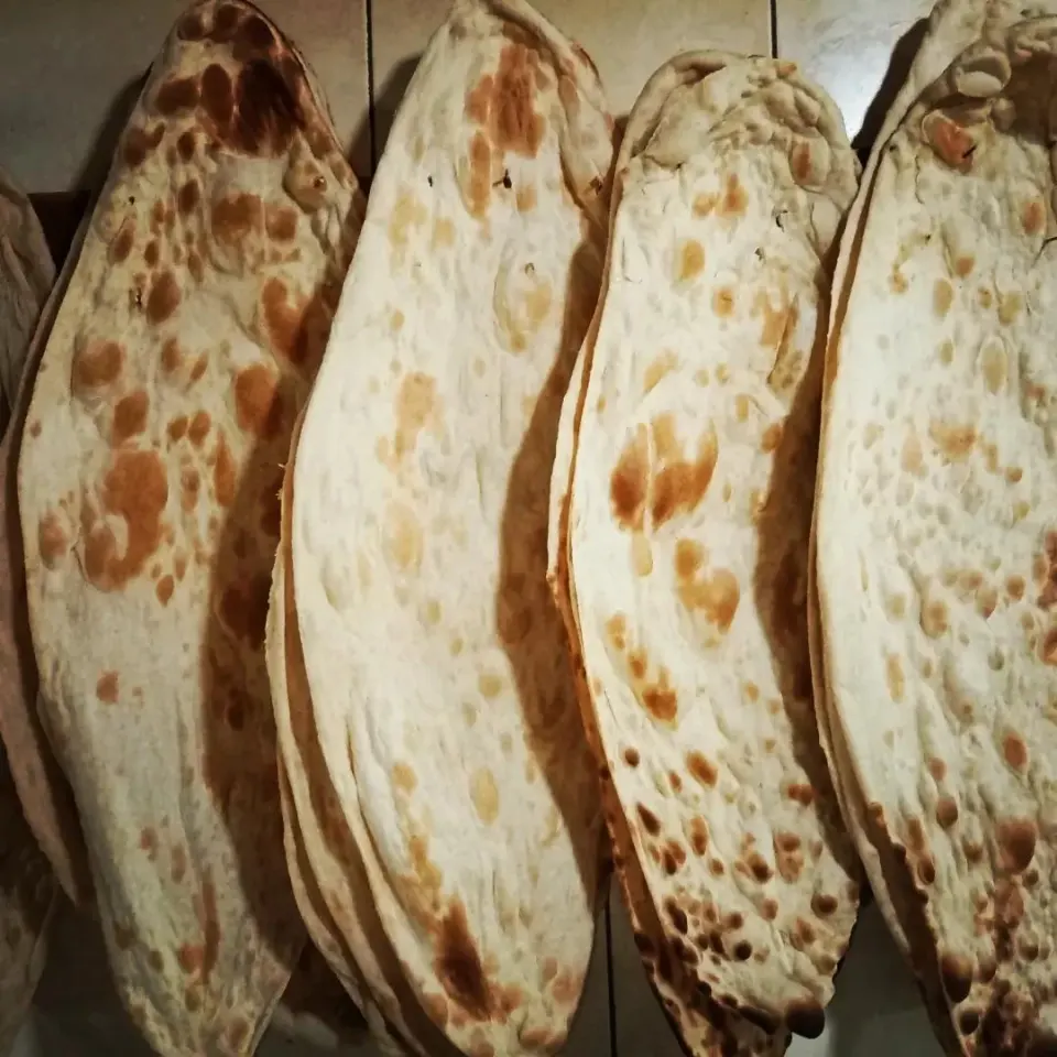 نان خراسانی و سبزواری وفادار