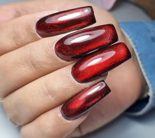 سالن تخصصی ناخن و مژه نیلوفر