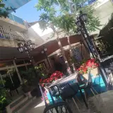 کافه رستوران کاشی