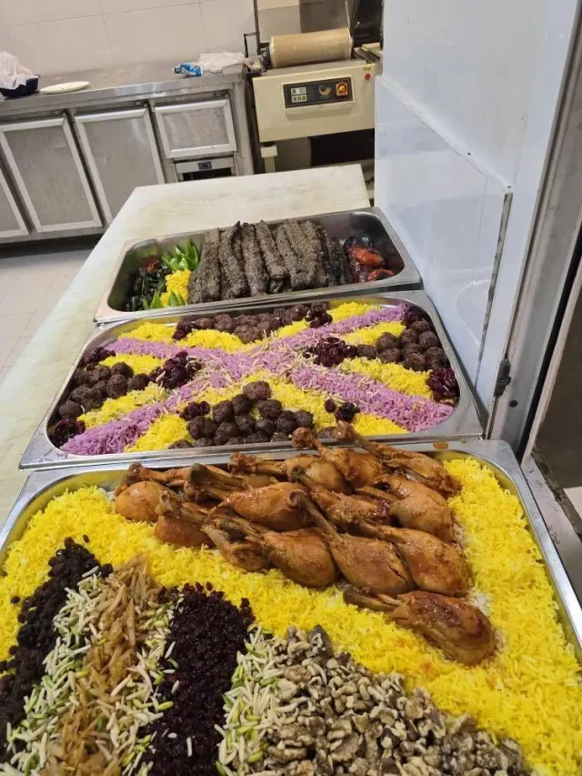 کترینگ تندیس