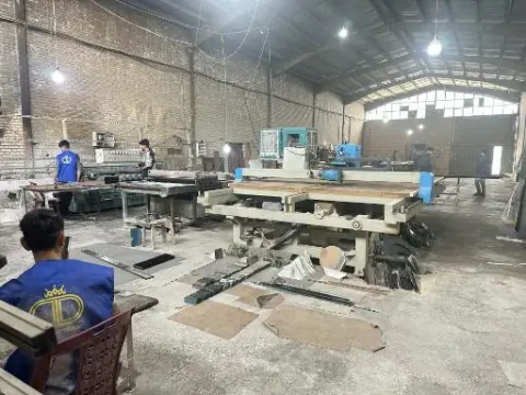 کارخانه دکتر دکوراسیون