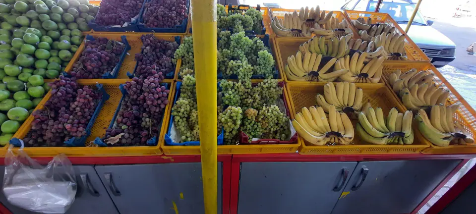 بازار میوه و تره بار هفت چنار