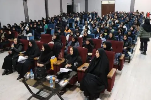 هنرستان دخترانه اولیاء 3