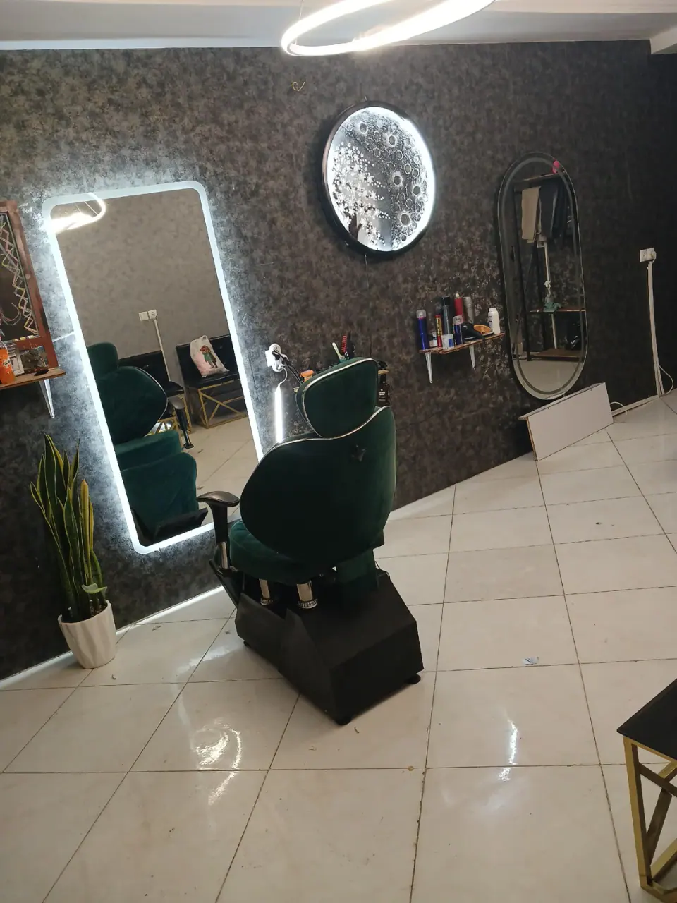 سالن زیبایی مردانه ایتالیا استایل