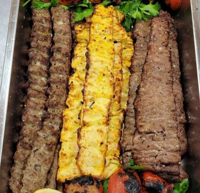 رستوران و کترینگ نیک رویال