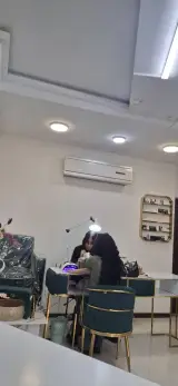 سالن زیبایی استلا