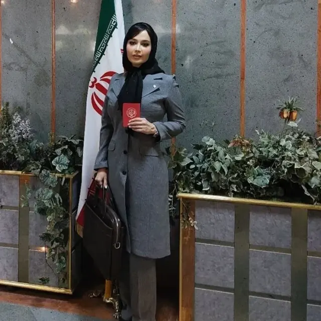 وکیل شادی شیخی