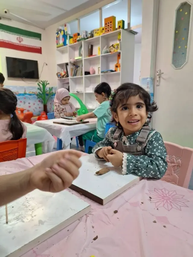 مهد و پیش دبستانی قرآنی ریحانه الحسین