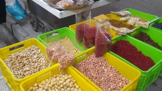 اجیل و خشکبار