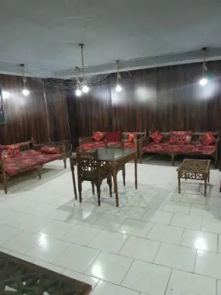 رستوران بیژن
