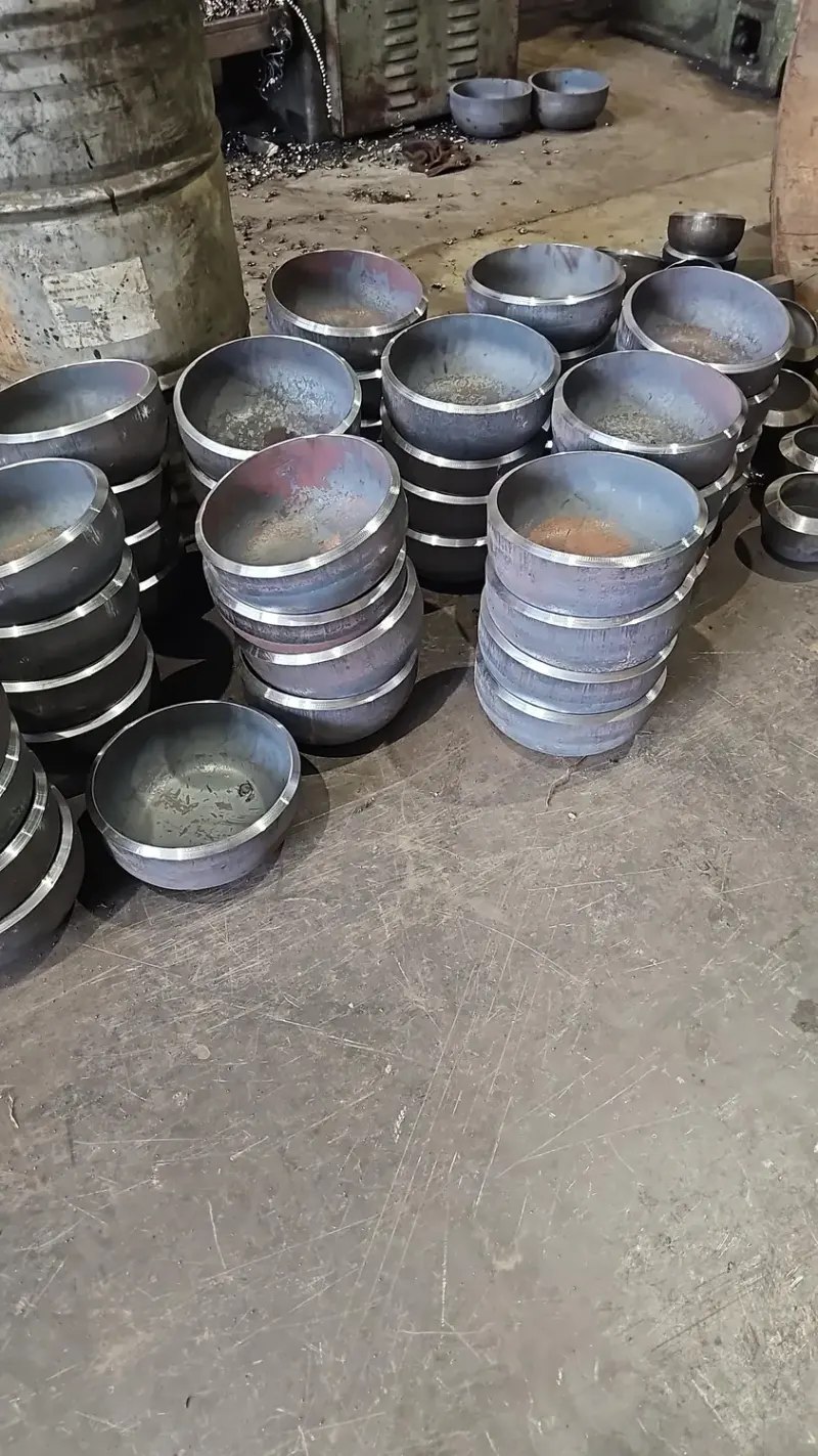 گروه مهندسی اتصالات فولادی فورج گلابی