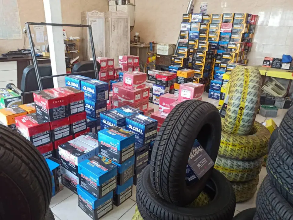 باطری لند