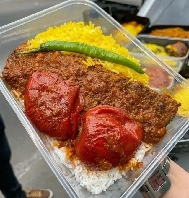 کترینگ خانگی مقدم