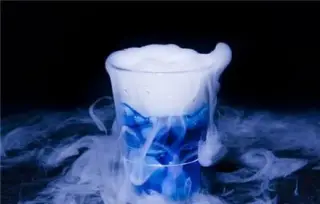 پخش و فروش یخ خشک کیان