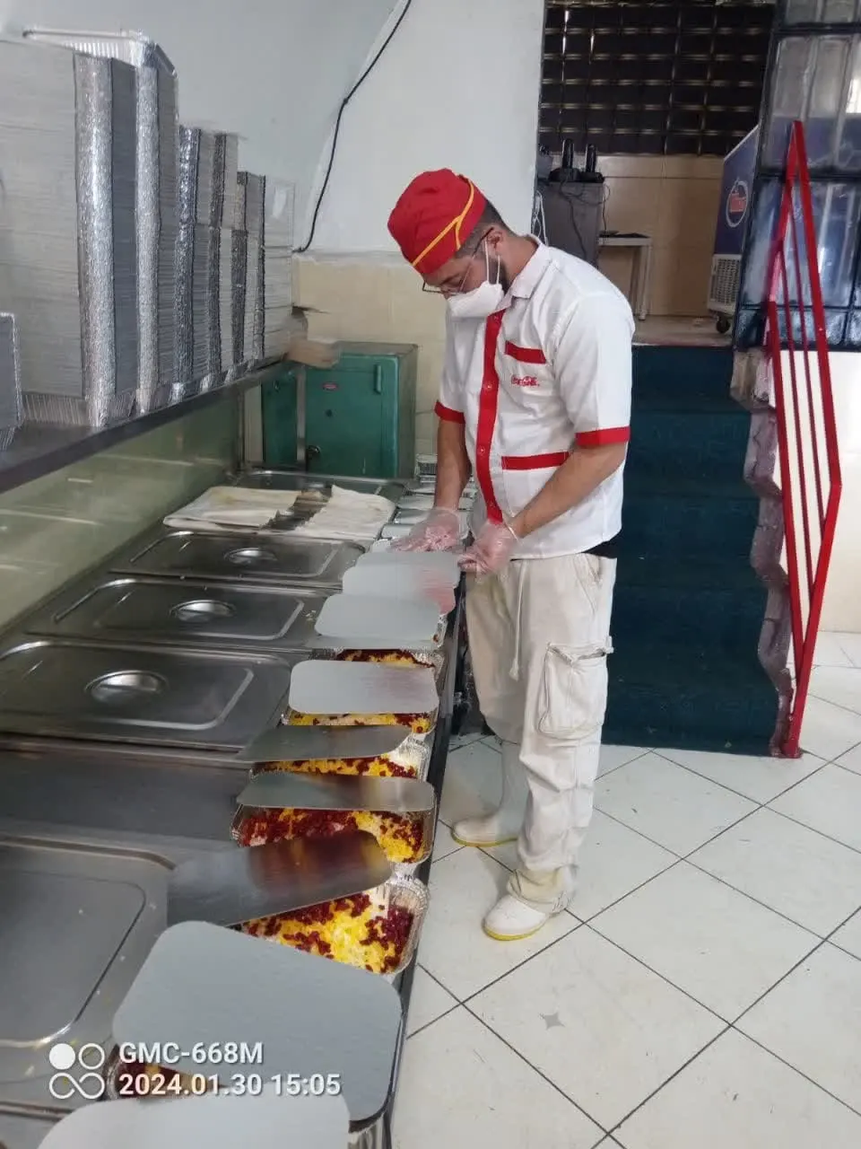 تهیه غذا وکترینگ پارسی آنیسا ولیعصر