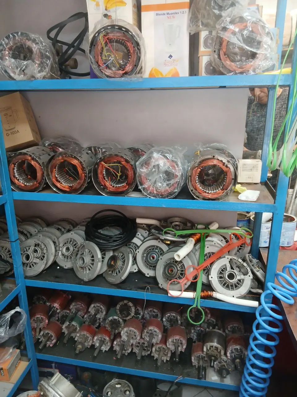 سیم پیچی و تاسیسات عرشیا