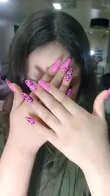 استودیو کاشت ناخن H&H