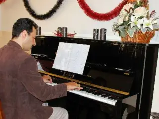 هادی سرآمد