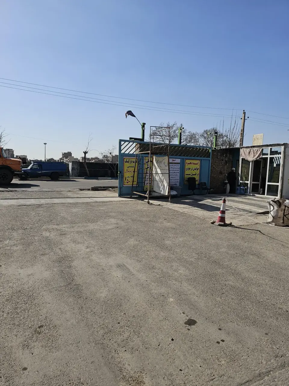 گاراژ و پارکینگ آبادان
