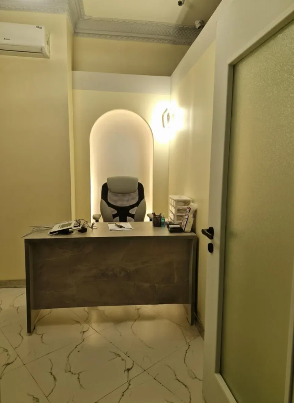 کلینیک شنوایی سنجی و سمعک آراز