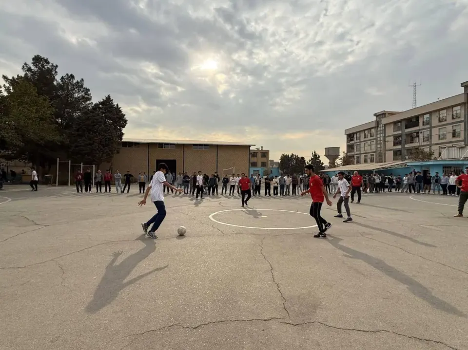 دبیرستان نمونه دولتی شیخ کلینی