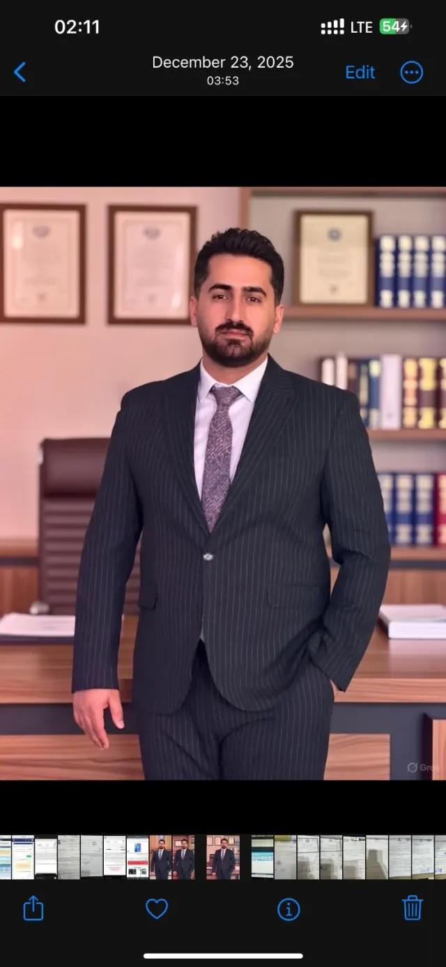وکیل آرام شریفی