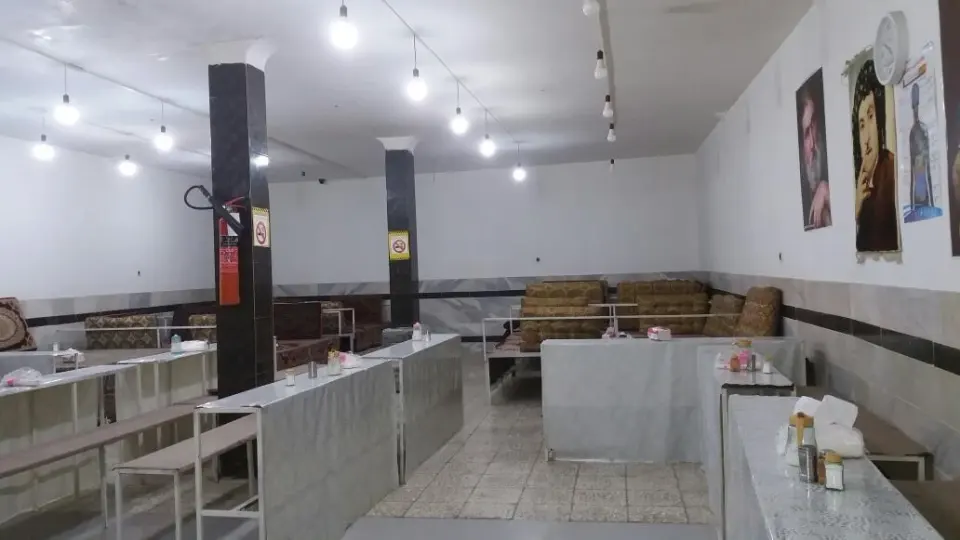 کافه رستوران کوگا سنتی