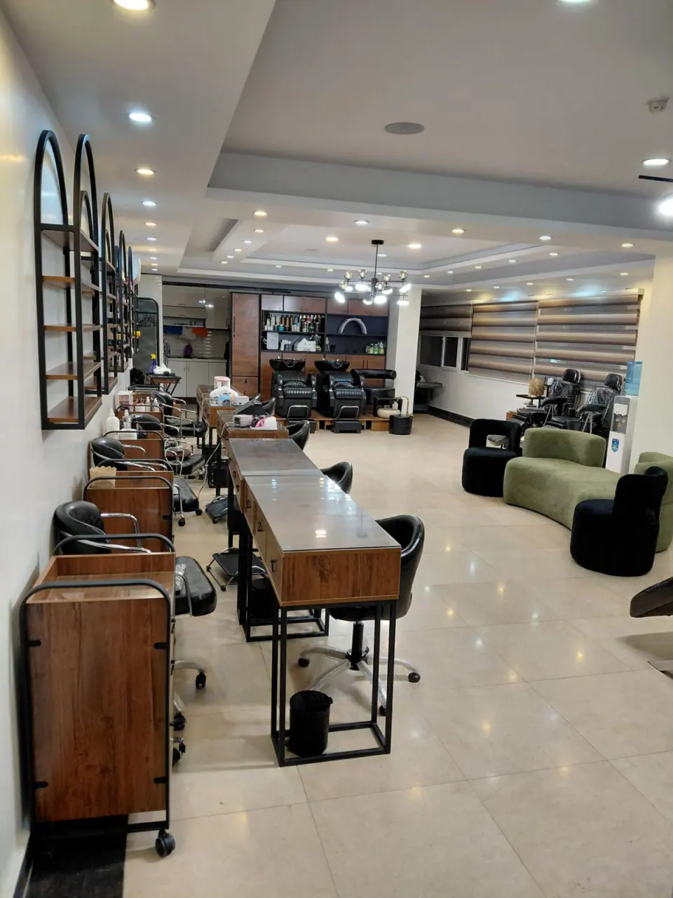سالن زیبایی سارا پذیرا
