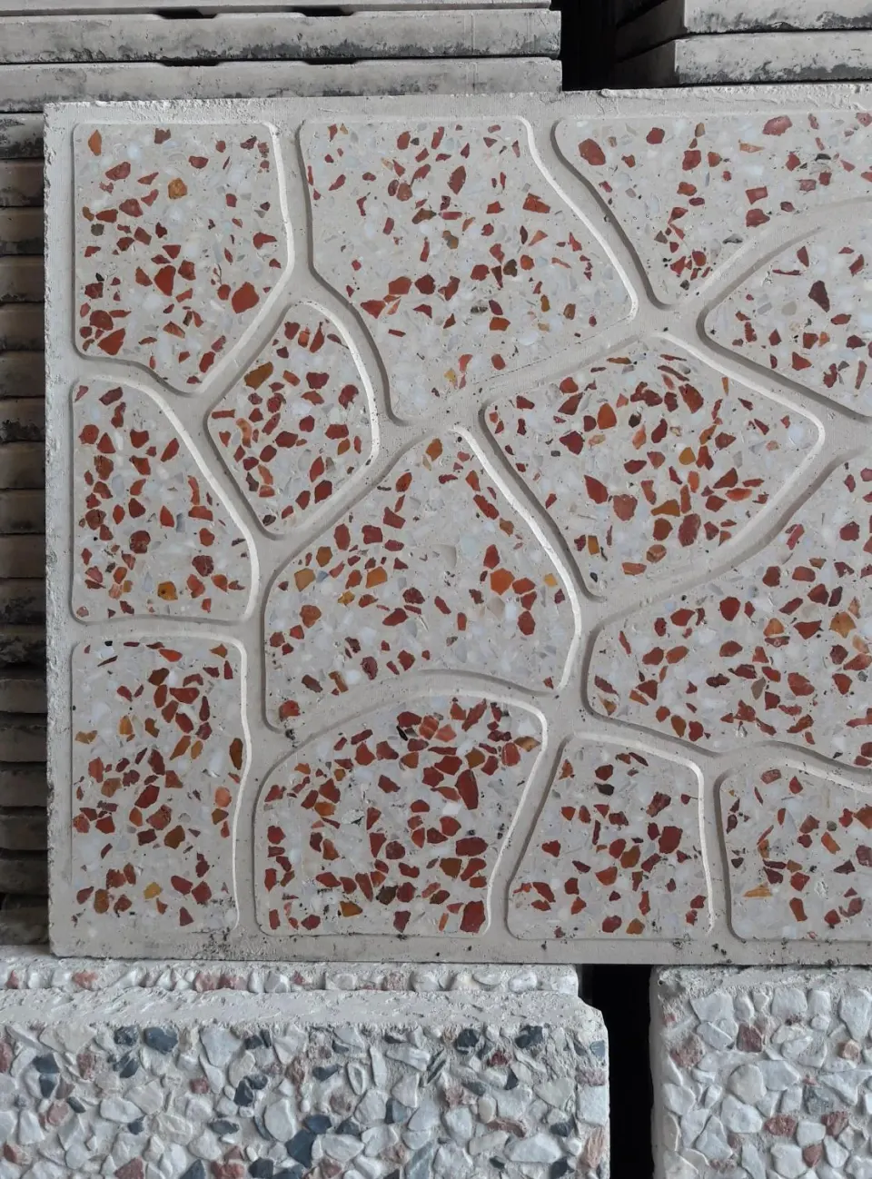 کارخانه موزائیک سازی احمد مردانی