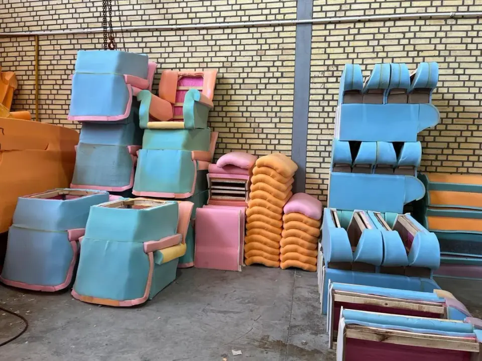 کارخانه مبلمان آترین چوب