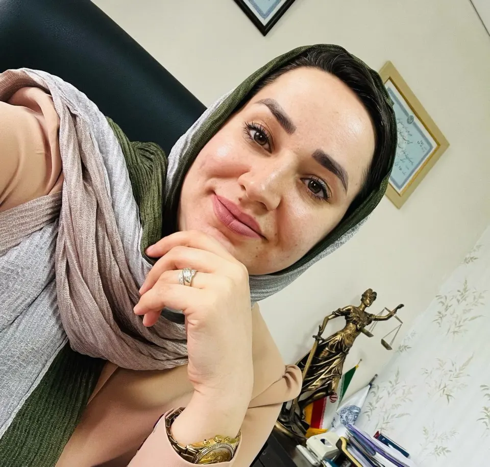 سعیده صالحی فر وکیل پایه یک دادگستری