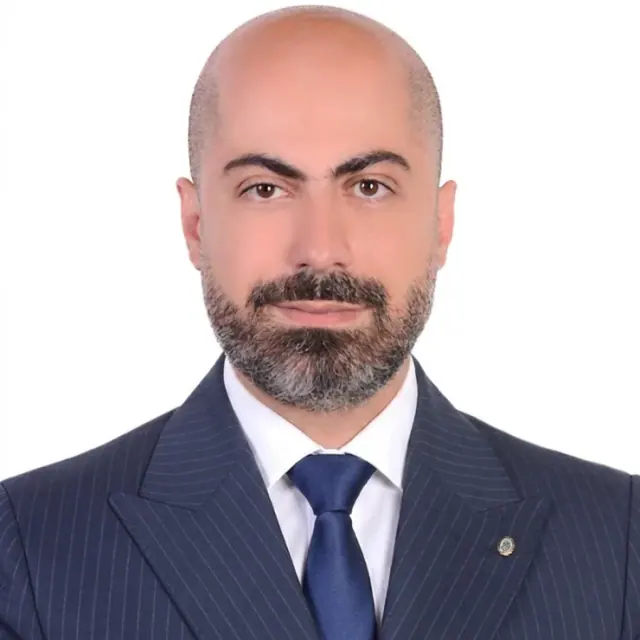 وکیل پوریا اعرابی