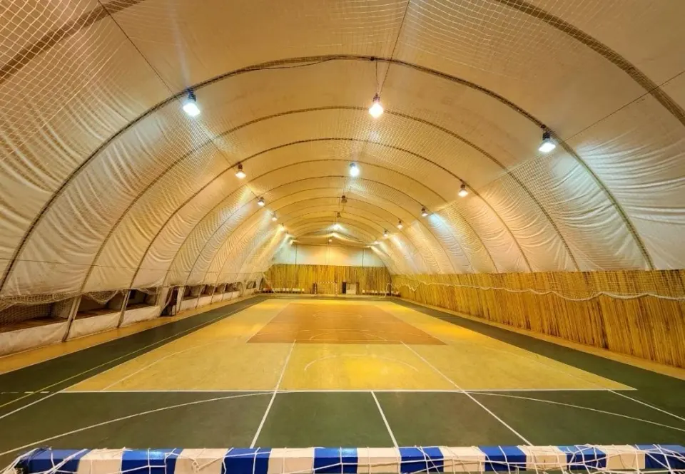 سالن ورزشی شهید شمسی پور آزادی