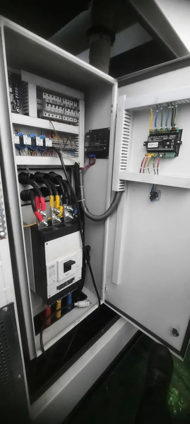 خدمات برق صنعتی الکترونیرو گستر شمال