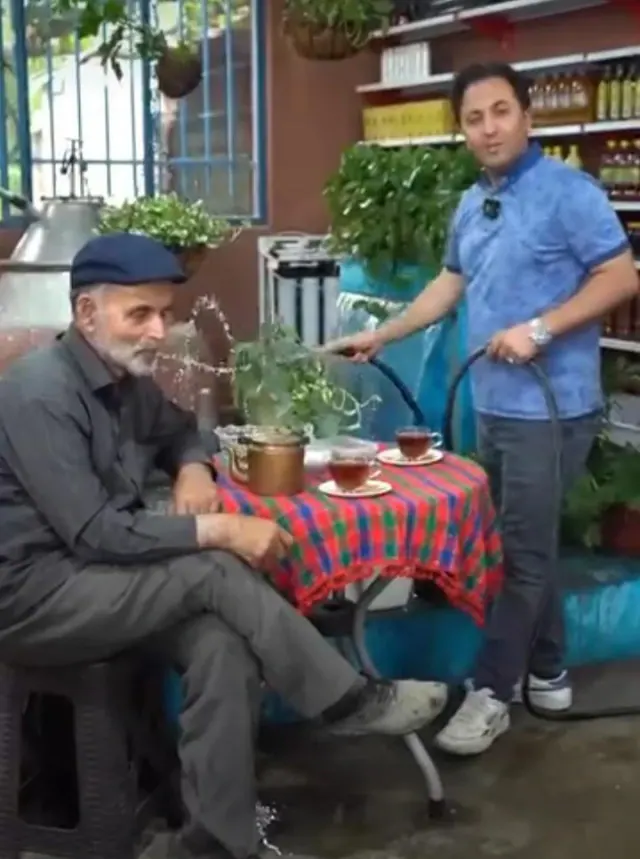 عرقیجات سنتی باغ ارباب