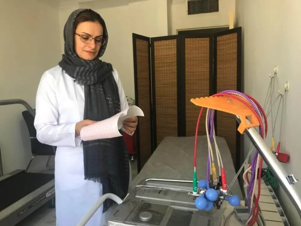 مرکز نوار مغز ایمان مرزداران