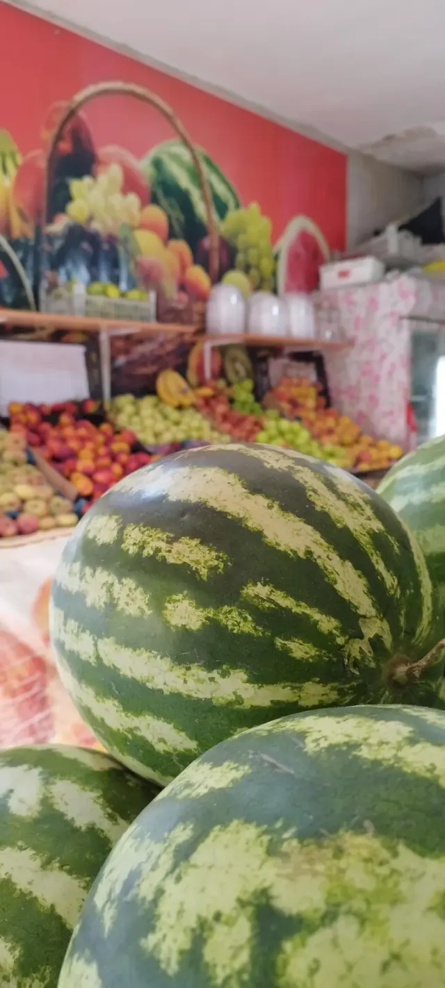 میوه فروشی چهار سین