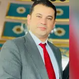وکیل پایه یک دادگستری