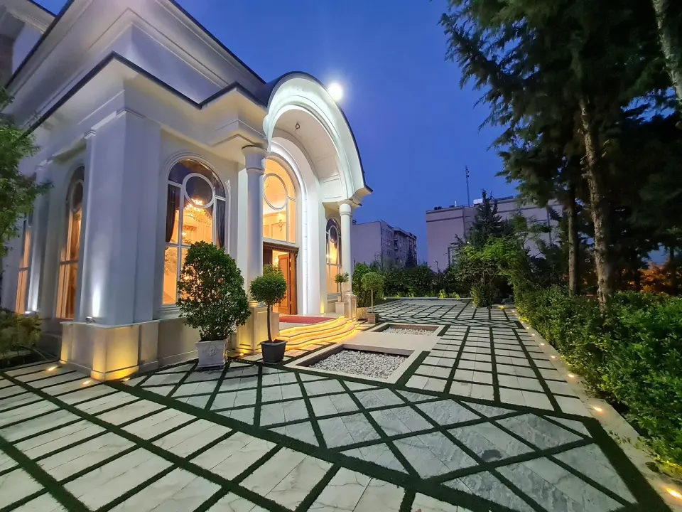تالار تشریفاتی عمارت شمس