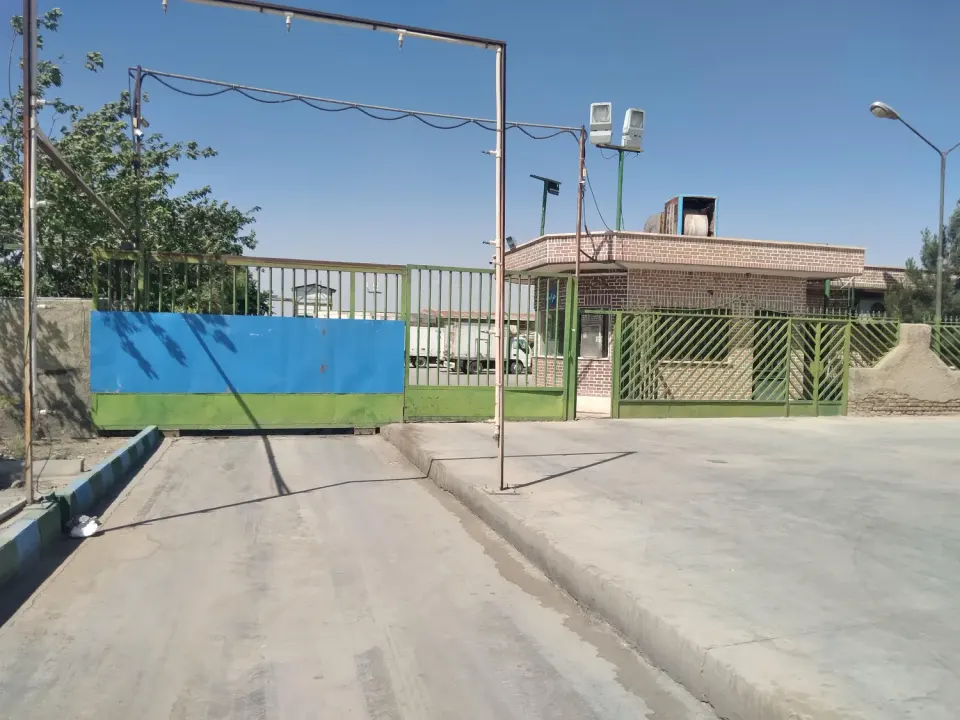 کشتارگاه شرکت درخشان طیور
