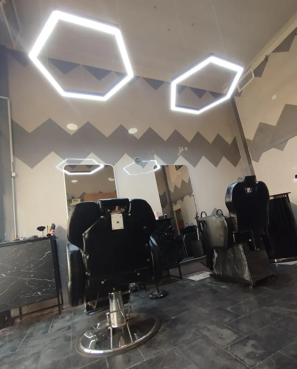 پیرایش مردانه یونس