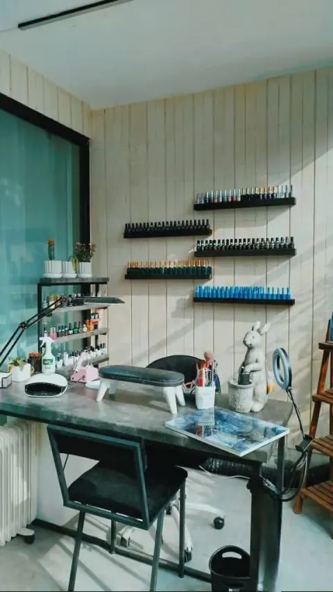 سالن زیبایی الارو elaro nail studio