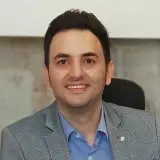 ایمان ثابت وکیل پایه یک دادگستری
