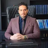 وحید صدیقی وکیل پایه یک دادگستری