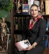 مینا نیسی/وکیل پایه یک دادگستری