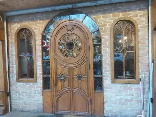 Round Table Restaurant