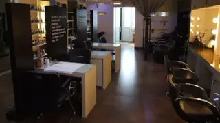 سالن زیبایی شراره