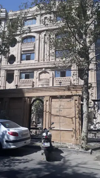 Niavaran Real Estate Agency