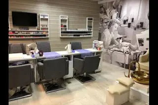 Unique beauty salon