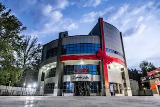Pardis Gholhak Cinema